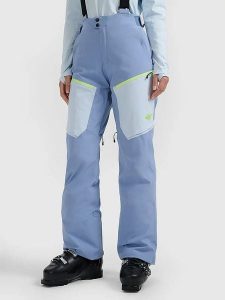 4F Spodnie narciarskie w kolorze błękitnym rozmiar: S. Niebieskie spodnie dresowe 4f, m, bez wzorów, narciarskie. Za 336,17 zł.