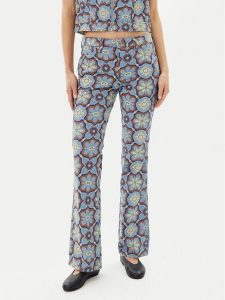 Wrangler Jeansy 112362659 Niebieski Bootcut Fit. Niebieskie jeansy Wrangler, bez wzorów, z bawełny. Za 279,99 zł.