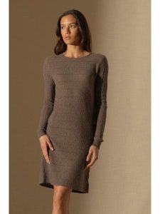 Perfect Cashmere Kaszmirowa sukienka "Lola" w kolorze brązowym rozmiar: XL. Brązowe sukienki Perfect Cashmere, na co dzień, xl, bez wzorów, z kaszmiru, bez kołnierzyka, bez ramiączek, mini, proste. Za 320,63 zł.
