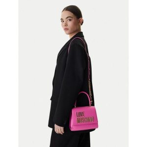 Torebka LOVE MOSCHINO. Czerwone torebki klasyczne LOVE MOSCHINO, bez wzorów, bez dodatków. Za 673,99 zł.