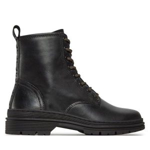 Trapery Tamaris. Czarne buty zimowe Tamaris, bez obcasa, bez zapięcia. Za 379,99 zł.