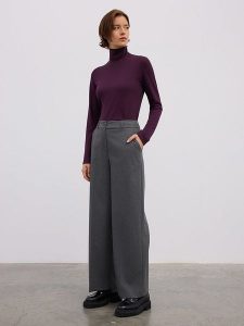 BGN Spodnie w kolorze antracytowym rozmiar: 36. Czarne spodnie z wysokim stanem BGN, bez wzorów, z materiału, z podwyższonym stanem. Za 162,49 zł.