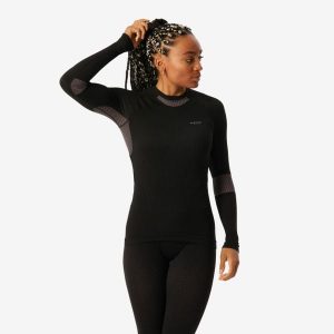 Koszulka termoaktywna narciarska damska Wedze BL500 soft seamless. Koszule nocne WED'ZE, bez wzorów, z elastanu, bez ramiączek. Za 129,99 zł.