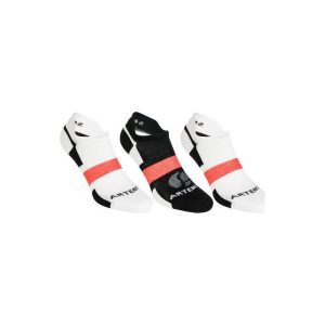 Skarpety sportowe tenis Artengo RS160 Lowedge 3 pary. Białe skarpetki ARTENGO, bez wzorów, z bawełny. Za 29,99 zł.