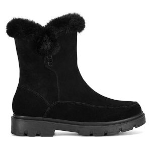 Botki Go Soft. Czarne botki Go Soft, bez wzorów, bez obcasa, na płaskiej podeszwie, bez zapięcia. Za 279,99 zł.