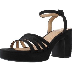 Sandały MTNG 50658M Czarny. Czarne sandały mtng, bez wzorów, z syntetyku, bez obcasa, bez zapięcia. Za 152,99 zł.