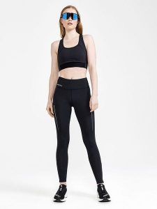 Craft Legginsy "ADV Essence" w kolorze czarnym do biegania rozmiar: M. Czarne legginsy Craft, m, bez wzorów, z elastanu, do biegania. Za 134,22 zł.