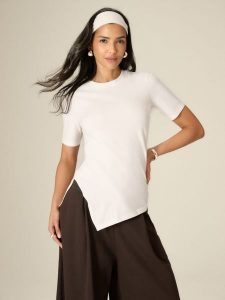 4F T-shirt regular gładki damski - biały XL. Białe t-shirty 4f, xl, bez wzorów, z bawełny, bez kołnierzyka, bez ramiączek. Za 79,99 zł.