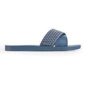 Klapki damskie Ipanema Street II. Niebieskie klapki Ipanema, bez wzorów, bez obcasa. Za 119,00 zł.