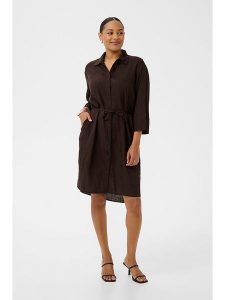Kaffe Sukienka w kolorze ciemnobrązowym rozmiar: 34. Brązowe sukienki Kaffe, bez wzorów, z tkaniny, bez kołnierzyka, bez ramiączek, midi, rozkloszowane. Za 173,99 zł.