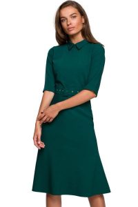Elegancka sukienka koszulowa z kołnierzykiem i paskiem w talii zielona. Zielone sukienki Stylove, do pracy, l, bez wzorów, biznesowe, bez kołnierzyka, bez ramiączek, koszulowe. Za 329,00 zł.