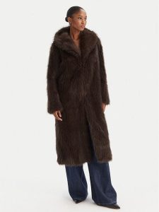 KAOS Futro RI1NT056 Brązowy Regular Fit. Brązowe płaszcze KAOS, bez wzorów, z futra, bez kaptura. Za 859,00 zł.