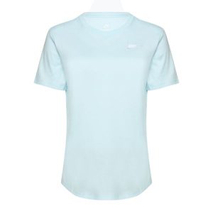 Koszulka damska Nike Sportswear Club Essentials. Białe bluzki Nike, m, bez wzorów, casualowe, bez kołnierzyka, bez ramiączek. Za 109,99 zł.