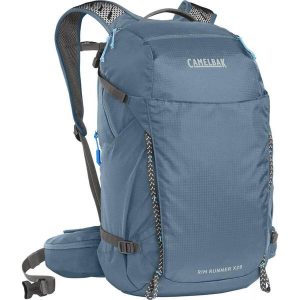 Plecak damski Camelbak Rim Runner X28 Terra. Niebieskie plecaki Camelbak. W wyprzedaży za 342,80 zł.