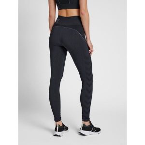 Damskie legginsy ze średnim stanem Hummel TE Christel. Czarne legginsy Hummel, bez wzorów. Za 158,50 zł.