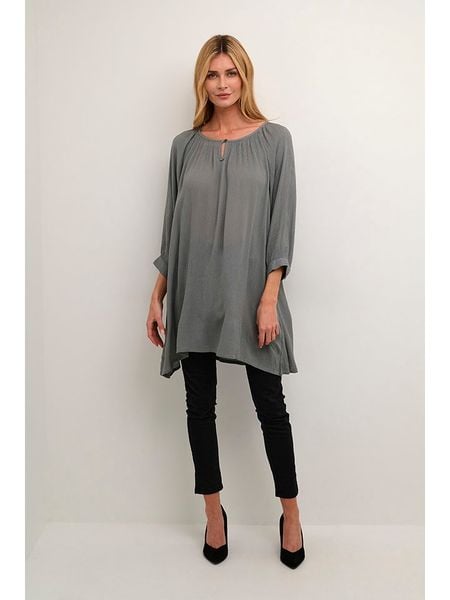 Kaffe Tunika w kolorze szarym rozmiar: 44. Szare tuniki Kaffe, bez wzorów, z wiskozy, bez kołnierzyka, bez ramiączek. Za 48,16 zł.