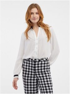 Orsay Bluzka w kolorze białym rozmiar: 40. Białe bluzki Orsay, bez wzorów, bez kołnierzyka, bez ramiączek. Za 69,75 zł.