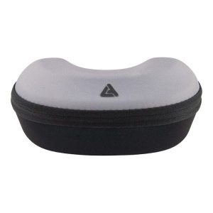 Etui na okulary CASE 5. Czarne okulary przeciwsłoneczne LACETO. Za 49,00 zł.