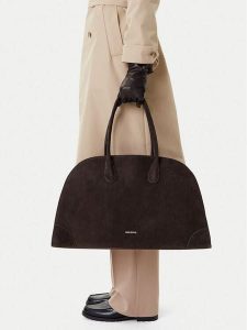 GINO ROSSI Torebka EO-LAURA-LA224-19139 Brązowy. Brązowe torebki klasyczne Gino Rossi, bez wzorów, ze skóry, bez dodatków. Za 599,99 zł.