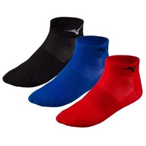Skarpety do biegania dla dorosłych Mizuno Training Mid 3P. Czarne skarpetki Mizuno, bez wzorów. Za 49,99 zł.