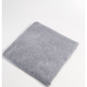 Szalik z połyskującym włosiem - Jasny szar. Szaliki marki TRIBORD. W wyprzedaży za 19,99 zł.