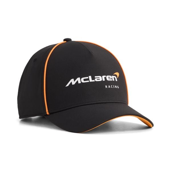Czapka z daszkiem Puma McLaren Racing. Czarne czapki Puma, bez wzorów, z materiału, sportowe. Za 120,99 zł.