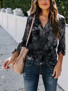 Milan Kiss Bluzka w kolorze czarnym rozmiar: XL. Czarne bluzki Milan Kiss, xl, bez wzorów, z wiskozy, bez kołnierzyka, bez ramiączek. Za 113,99 zł.