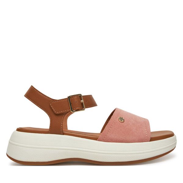 Sandały Geox. Czerwone sandały Geox, bez wzorów, bez obcasa, na koturnie, bez zapięcia. Za 519,99 zł.