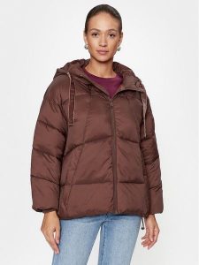 Guess Kurtka przejściowa Letizia W3BL21 WG0V0 Brązowy Relaxed Fit. Brązowe kurtki Guess, m, z aplikacjami, z syntetyku, bez kaptura. Za 409,99 zł.