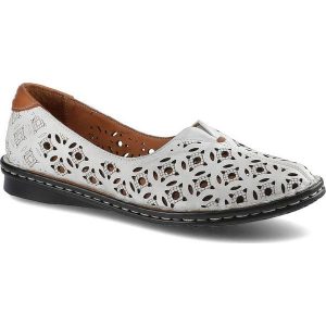 Półbuty damskie Artiker, naturalna skóra licowa z perforowaną cholewką o dekoracyjnym wzorze oraz elastyczną podeszwą z widocznym obszyciem, białe, 4. Białe czółenka ARTIKER, w ażurowe wzory, ze skóry, bez obcasa, na koturnie, bez zapięcia. Za 239,00 zł.