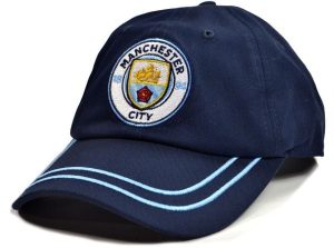 Czapka Manchester City oficjalna licencjonowana. Niebieskie czapki MANCHESTER CITY, bez wzorów. Za 94,90 zł.