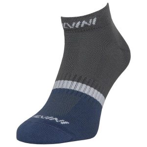 Skarpety rowerowe unisex SILVINI PLIMA UA622 bawełniane. Niebieskie skarpetki SILVINI, bez wzorów, z bawełny. W wyprzedaży za 42,49 zł.