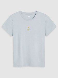 Levi's Koszulka w kolorze błękitnym rozmiar: S. Niebieskie bluzki Levi's®, s, bez wzorów, z bawełny, bez kołnierzyka, bez ramiączek. Za 57,06 zł.