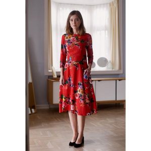 Sukienka Galatea Nigg czerwona 32 czerwony. Sukienki marki Marie Zélie. W wyprzedaży za 305,90 zł.