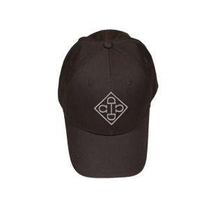 Czapka z daszkiem Grooming Deluxe. Brązowe spodnie dresowe GROOMING DELUXE, uniwersalny, bez wzorów. Za 242,00 zł.