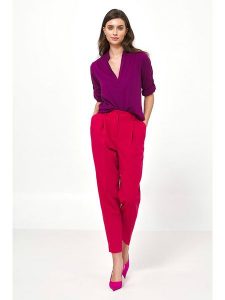 Nife Bluzka w kolorze fioletowym rozmiar: 42. Różowe bluzki Nife, bez wzorów, bez kołnierzyka, bez ramiączek. Za 152,26 zł.