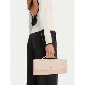 Torebka Badura. Brązowe torebki klasyczne Badura, bez wzorów, bez dodatków. Za 229,99 zł.