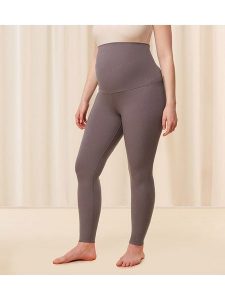 Triumph Legginsy ciążowe w kolorze szarobrązowym rozmiar: 40. Brązowe legginsy Triumph, bez wzorów. Za 87,40 zł.