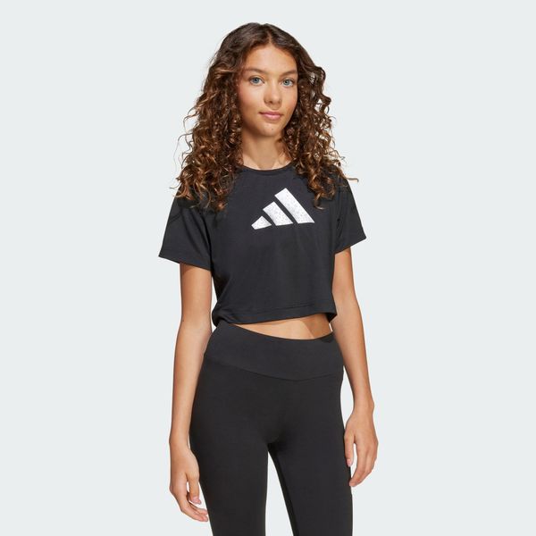Koszulka Training Essentials Glam Print. Czarne bluzki ADIDAS, bez wzorów, sportowe, bez kołnierzyka, bez ramiączek. W wyprzedaży za 70,95 zł.