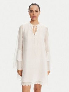 ViCOLO Sukienka letnia TD0753 Biały Regular Fit. Białe kombinezony ViCOLO, na lato, l, bez wzorów, z syntetyku, bez kołnierzyka, bez ramiączek. Za 259,99 zł.