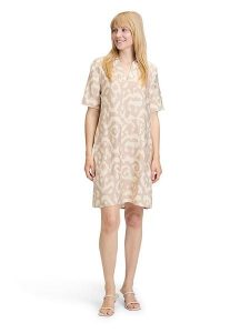 BETTY & CO Sukienka w kolorze beżowym rozmiar: 44. Brązowe sukienki Betty & Co, bez wzorów, bez kołnierzyka, bez ramiączek, mini. Za 114,95 zł.