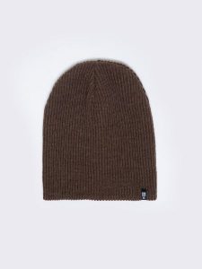 Czapka unisex zimowa brązowa Gangi 804. Brązowe czapki Big Star, bez wzorów, klasyczne. W wyprzedaży za 29,99 zł.