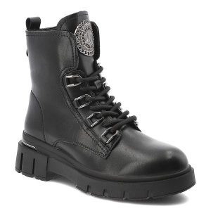 Czarne Botki Filippo Modne Buty Damskie. Czarne botki Filippo, z aplikacjami, ze skóry, bez obcasa, bez zapięcia. Za 229,99 zł.