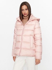 CMP Kurtka zimowa 33K3676 Różowy Regular Fit. Czerwone kurtki CMP, na zimę, bez wzorów, z syntetyku, bez kaptura. Za 559,99 zł.