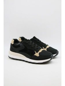 Bellucci Sneakersy w kolorze czarno-kremowym rozmiar: 38. Brązowe trampki Bellucci, bez wzorów, bez zapięcia. Za 136,45 zł.