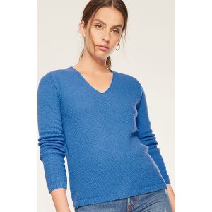 Sweter w kolorze niebieskim. Swetry klasyczne marki Rodier. W wyprzedaży za 127,95 zł.