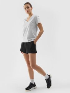 4F Spodenki dresowe damskie - czarne XXL. Czarne szorty 4f, bez wzorów, z bawełny, sportowe. W wyprzedaży za 39,99 zł.