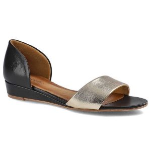 Czarne Sandały Maciejka Damskie Eleganckie Obuwie. Czarne sandały Maciejka, z aplikacjami, ze skóry, bez obcasa, na koturnie, bez zapięcia. Za 269,00 zł.