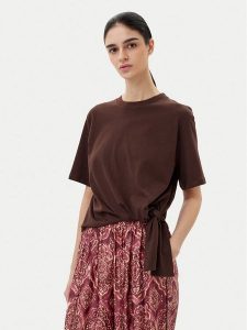 ViCOLO T-Shirt UD0043 Brązowy Regular Fit. Brązowe t-shirty ViCOLO, m, bez wzorów, z bawełny, bez kołnierzyka, bez ramiączek. Za 129,99 zł.