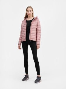 4F Legginsy dzianinowe damskie S. Czarne legginsy 4f, bez wzorów, z dzianiny, z podwyższonym stanem. W wyprzedaży za 99,99 zł.